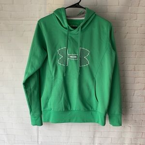 Under Armour sweatshirt size M